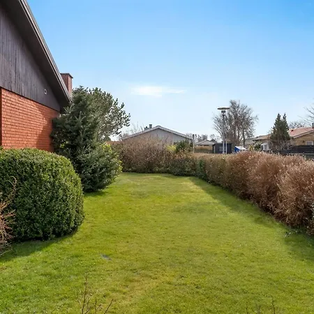 Natalija - 700m From The Sea By Interhome